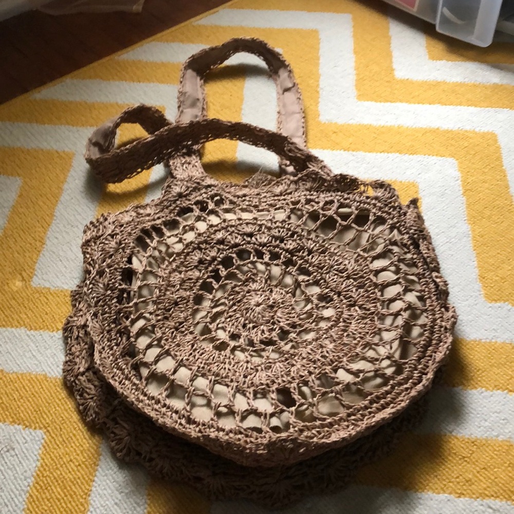 Straw handbag